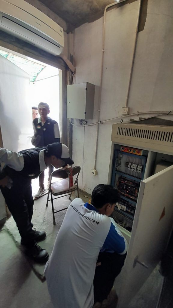 Kegiatan Pelatihan Elevator & Eskalator 30 Oktober - 04 November 2023 7 praktek ke 3 di hari ke 6