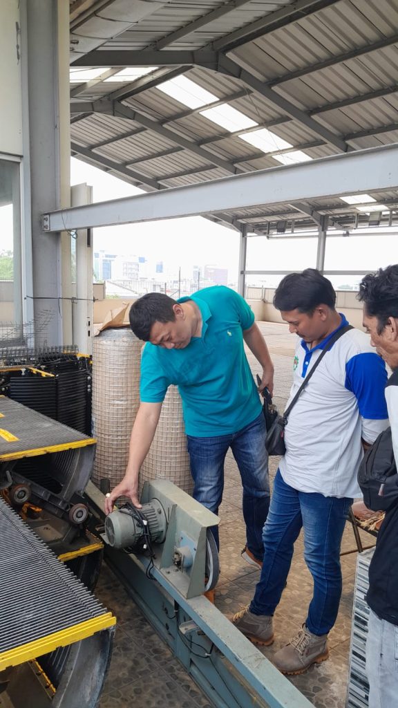 Kegiatan Pelatihan Elevator & Eskalator 30 Oktober - 04 November 2023 6 praktek ke 2 di hari ke 6