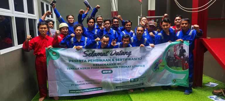 Dokumentasi Training TKPK 1 Batch 102, 12 - 17 Februari 2024 59 foto training tkpk 1 batch 102